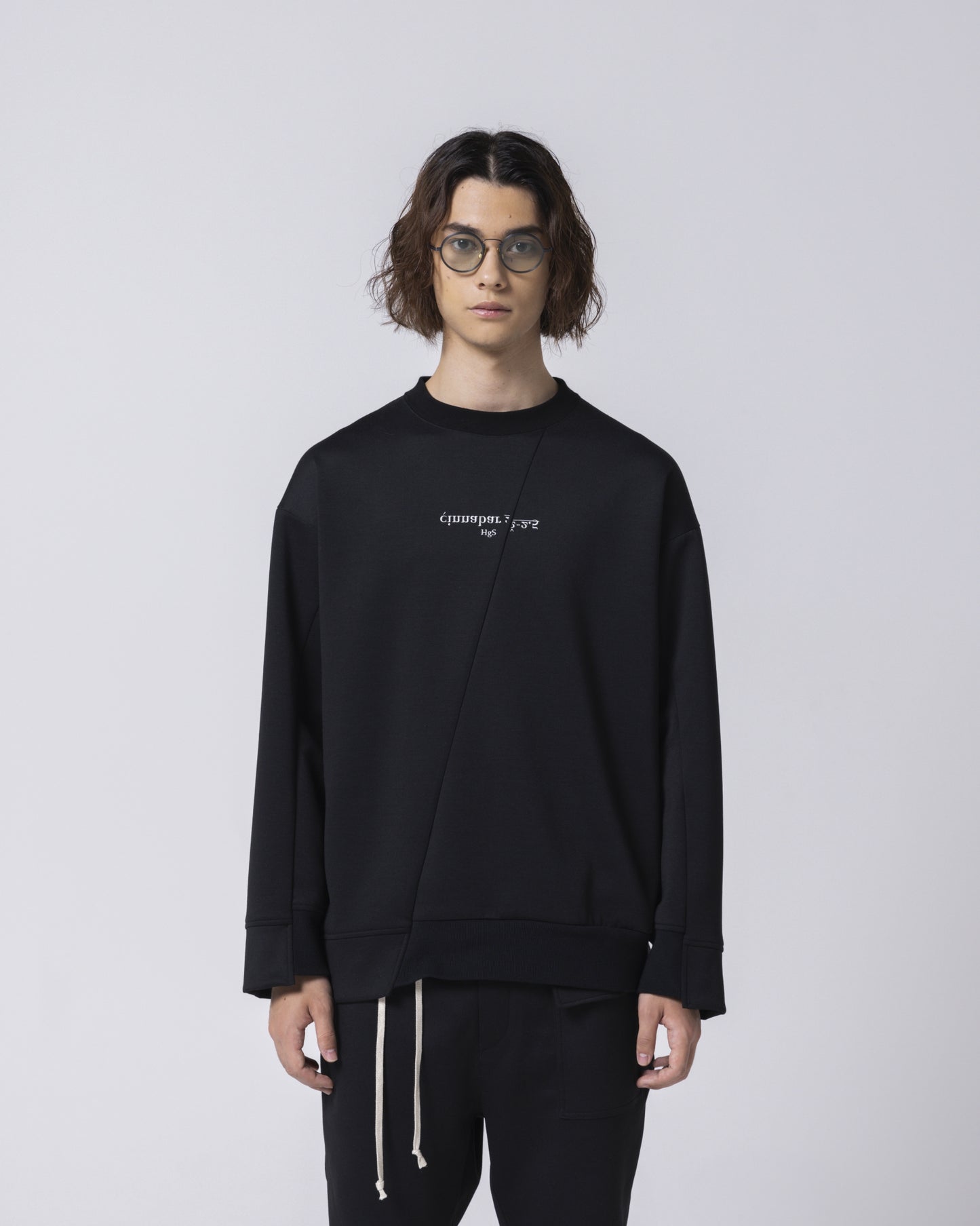 【販売中】05 Embroidery Logo Sweat